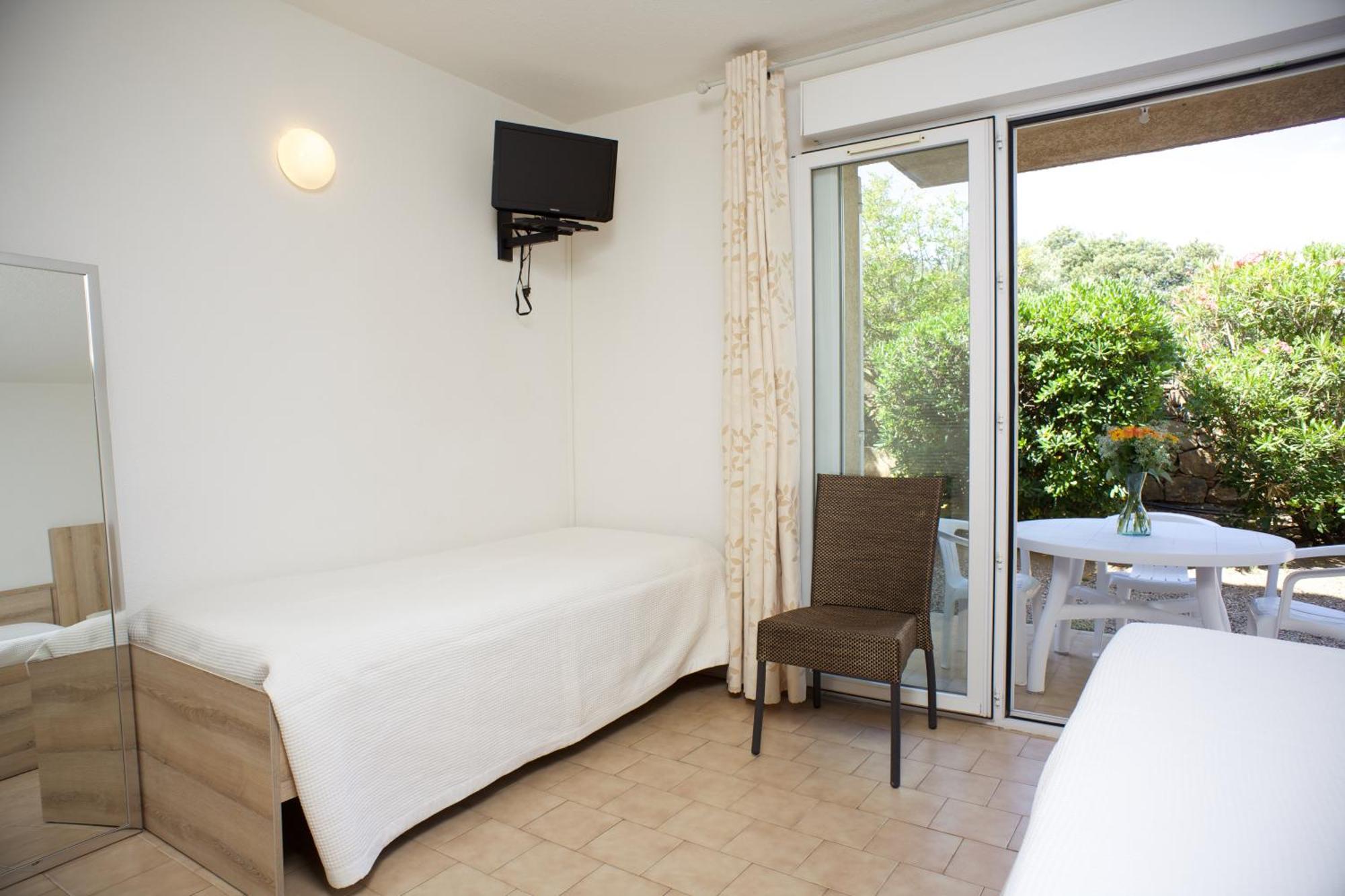Motel Le Vieux Moulin LʼÎle-Rousse エクステリア 写真