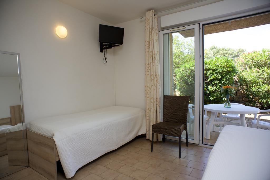 Motel Le Vieux Moulin LʼÎle-Rousse エクステリア 写真