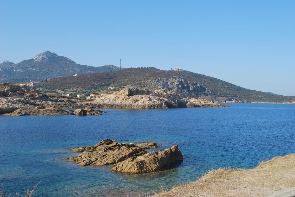 Motel Le Vieux Moulin LʼÎle-Rousse エクステリア 写真